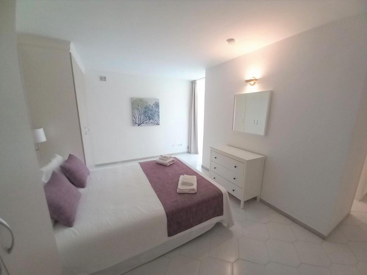 Sitio de Calahonda Miraflores Beachfront Penthouse מראה חיצוני תמונה